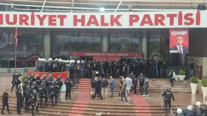 Mutlak butlan anketi: En az destek DEM Parti, en yüksek destek MHP'de