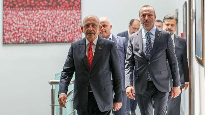 Kılıçdaroğlu'dan açıklama: Şimdi kavga değil, omuz omuza durma vakti