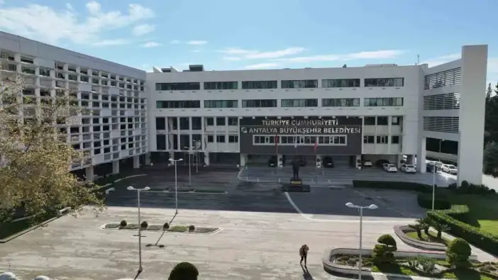 Antalya Büyükşehir Belediyesi'ne yeni operasyon