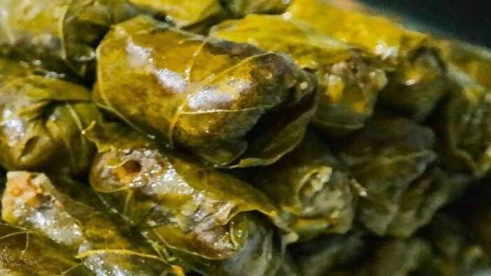 Sarma yaparken sarmanın lezzetini bozan hata! Aşçılar asla önermiyorlar
