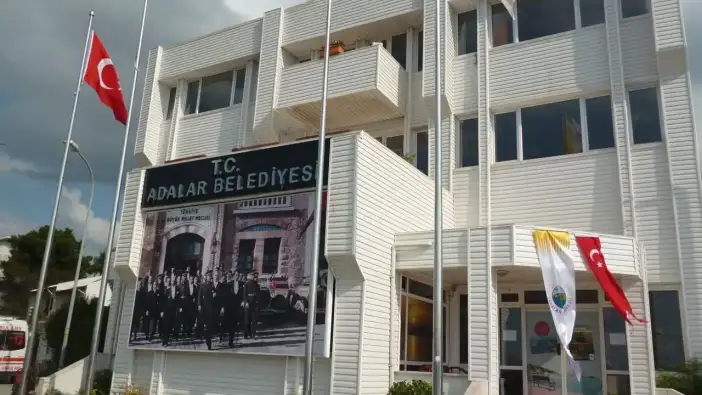 YENİ Parti ve CHP'den Adalar Belediyesi açıklamaları: Seçime katılmama kararı aldık