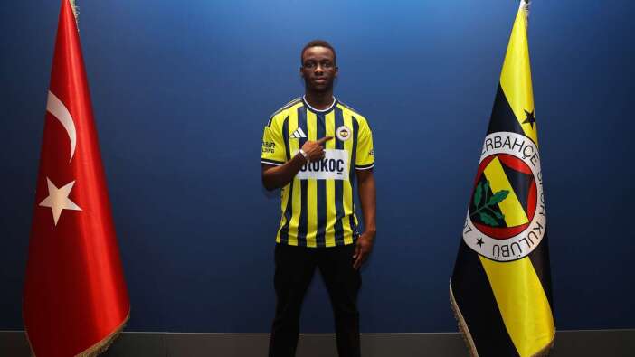 Fenerbahçe genç oyuncuyu duyurdu: 5 yıllık imza