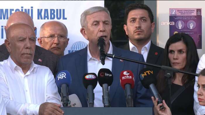 Mansur Yavaş, Çankaya Belediyesi önünde konuştu: Kaçacak, korkacak hiçbir şeyimiz yok