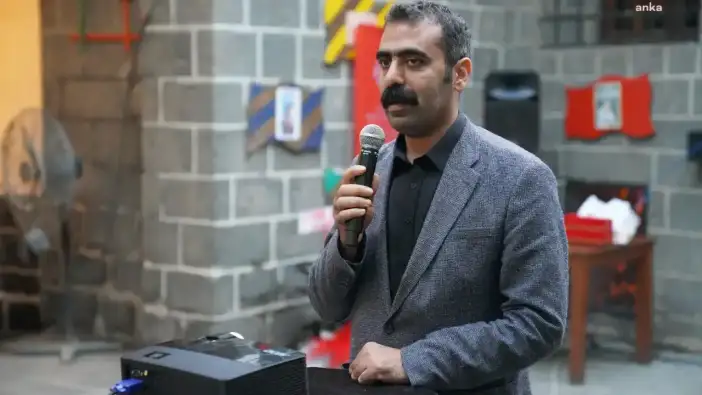 Diyarbakır Büyükşehir Belediye Eş Başkanı Doğan Hatun, görevinden istifa etti