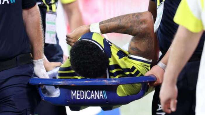 Fenerbahçe'de Jayden Oosterwolde kararı: Temsilcisi İstanbul'da