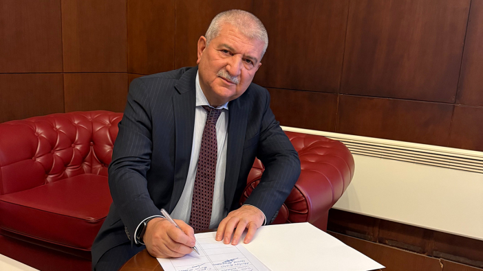 Cemalettin Kani Torun kimdir?