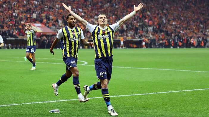 Çağlar Söyüncü Fenerbahçe'den ayrıldı, Süper Lig ekibine imzayı attı