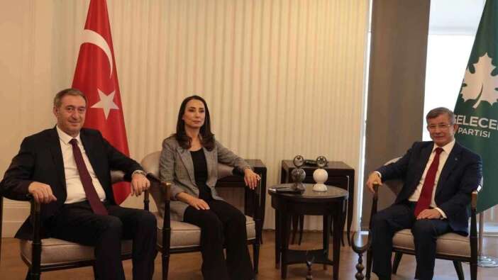 Tülay Hatimoğulları ve Tuncer Bakırhan'dan Ahmet Davutoğlu'na geçmiş olsun telefonu