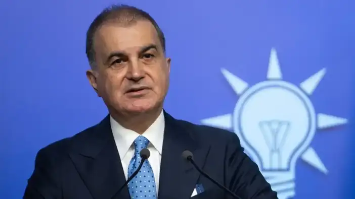 Ömer Çelik 'tatil' açıklamalarına yanıt vermedi, Özel'e tepki gösterdi