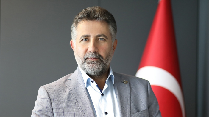 Bayraklı Belediyesi’ne operasyon: Eski başkan Serdar Sandal dahil 22 kişi tutuklandı
