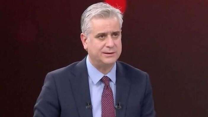 AK Parti Genel Başkan Yardımcısı yeni transferlerin olacağını açıkladı: Bir büyükşehir belediyesi daha...