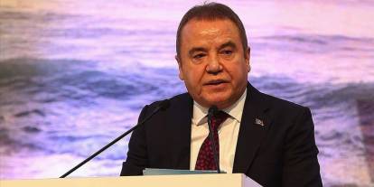 Antalya Büyükşehir Belediye Başkanı Muhittin Böcek tutuklandı