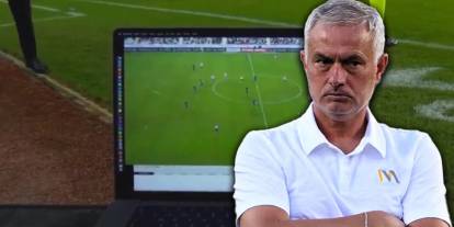 Mourinho'dan yeşil sahada sıra dışı protesto!