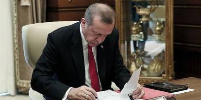 Erdoğan'dan 'Yenidoğan' hamlesi mi? Sağlık Bakanlığında gece yarısı görevden alma