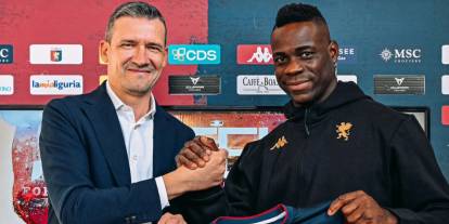 Balotelli Genoa ile anlaştı