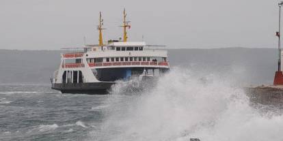 İstanbul'da vapur seferlerine hava engeli