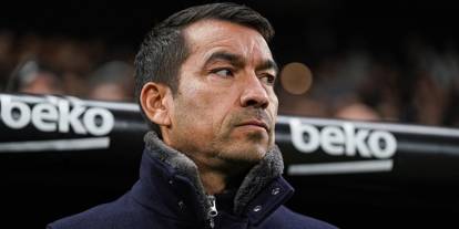 Beşiktaş'tan Van Bronckhorst'a 2 maçlık kredi