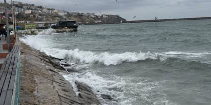 Tekirdağ'da deniz ulaşımına poyraz engeli