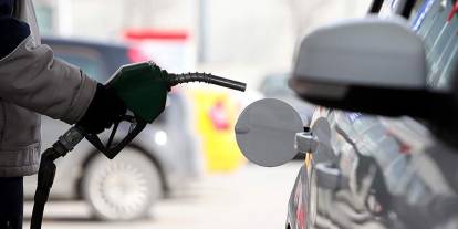 Benzine yine zam geliyor!