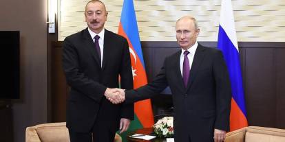 Putin'den Aliyev'e uçak kazası için 'özür' telefonu