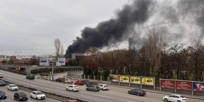 Ankara'da yangın alarmı! Dumanlar binayı sardı...