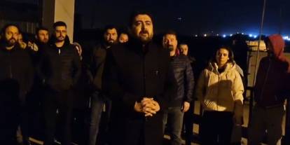 Hatay’da konteynerde kalan öğretmenler, elektrik kesintisini protesto etti