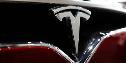 Milyonlarca Tesla aracına inceleme başlatıldı