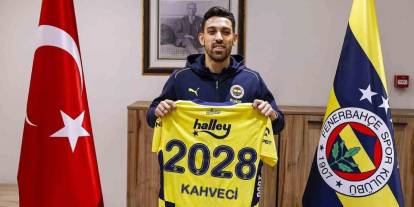 Fenerbahçe İrcan Can Kahveci'nin sözleşmesini uzattı