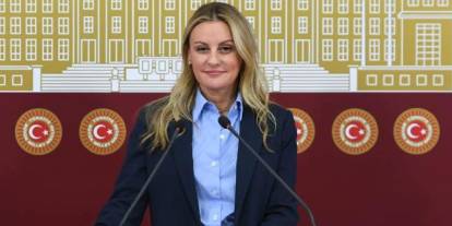 Seda Kaya Ösen DEVA Partisi'nden istifa etti