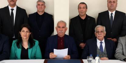 Öcalan’dan “Yeni Paradigma” İçin 450 Sayfalık Kitap
