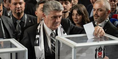 Beşiktaş'ta Serdal Adalı yeniden başkanlığa seçildi