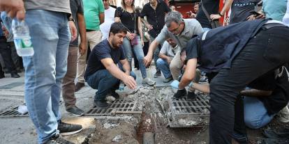 İzmir'de 2 kişinin elektrik akımına kapılarak ölmesine ilişkin davanın 6'ncı celsesi tamamlandı