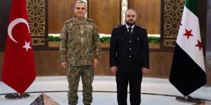 MSB'den Şam'a ziyaret: Suriye Savunma Bakanı ile görüşüldü