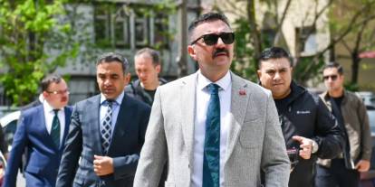 Tunceli Valisi ve Tunceli Belediyesi kayyumu Tekbıyıkoğlu merkeze çekildi