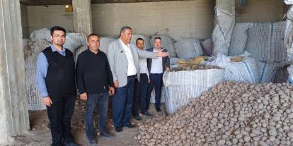“Vatandaş 40 liraya patates alıyor üretici 1 liraya satamıyor”