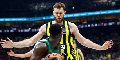 Fenerbahçe Beko son şampiyonu devirdi; EuroLeague'de finale yükseldi!