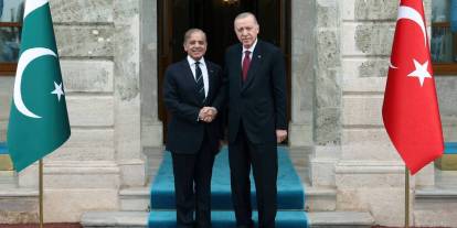 Erdoğan, Pakistan Başbakan'ı Şerif' ile görüştü: 'Hedefimiz 5 milyar dolar ticaret hacmi'