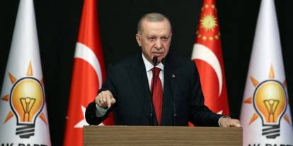 Erdoğan’dan “yeni anayasa” mesajı: “10 hukukçu arkadaşımı görevlendirdim”