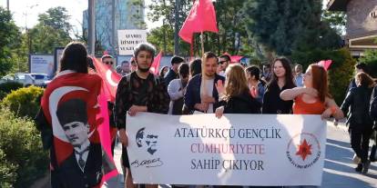 Öğrenciler Eskişehir’den haykırdı: Biz hukuksuzluğa karşı adaletin sesiyiz