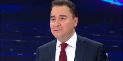''Sanal kumar anlık bitirilir, bitirmiyorlar. Lisansını veren bugün ülkenin cumhurbaşkanı''