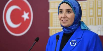 Elif Esen’den Diyanet’e sert eleştiriler: “İbadet, zenginlere ayrıcalık haline gelmemeli”