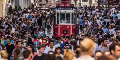 Türkiye'nin inanç haritası: ‘Dindar’ diyenler 9 puan düştü