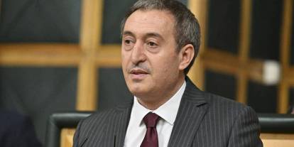 Tuncer Bakırhan’dan İBB’ye yönelik operasyonlara tepki: Demokrasiye müdahaleyi kabul etmiyoruz