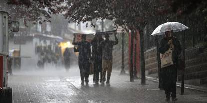 Meteoroloji'den 7 il için kuvvetli sağanak uyarısı