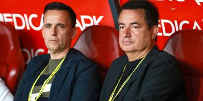 Fenerbahçe'de yaprak dökümü sürüyor! Ayrılık resmileşti