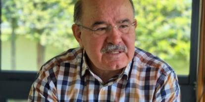 AKPnin kurucularından Hüseyin Çelik'ten eleştiriler