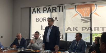AKP Milletvekili Faruk Çelik’ten Borçka Belediye Başkanı Orhan'ın "evimi satacağım" açıklamasına tepki: “Şov yapıyor"