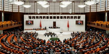 TBMM Genel Kurul’unda 28. Dönem ikinci devre TBMM Başkanlık Divanı belirlendi