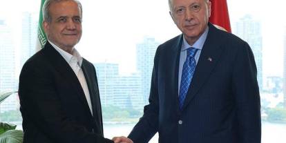 Telefon trafiği devam ediyor: Cumhurbaşkanı Erdoğan, İran Cumhurbaşkanı ile telefonda görüştü