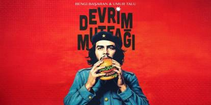 Atatürk’ten Che’ye, Marx’tan Napolyon’a: “Devrim Mutfağı” raflardaki yerini aldı